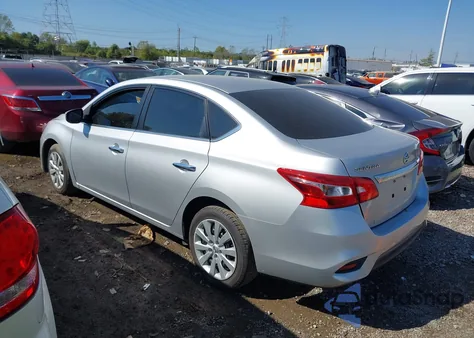 2018 Nissan Sentra S z USA, uszkodzony, nr VIN 3N1AB7AP4JY284956